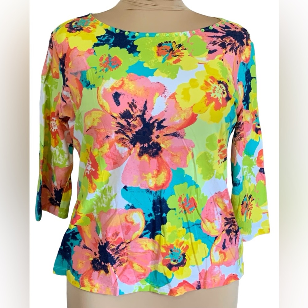 Ruby Rd Knit Floral Embellished Scoop Neck 3/4 Sleeve Top. Sz large.